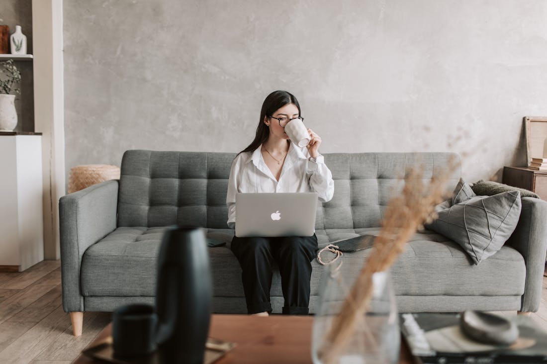 Cultivating a Tech-Savvy Lifestyle for Everyday Living Image 1