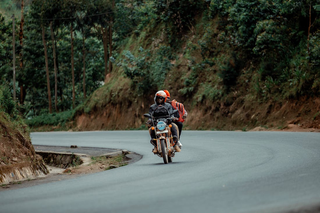 Sustainable Travel Practices for the Conscious Adventurer Image 1