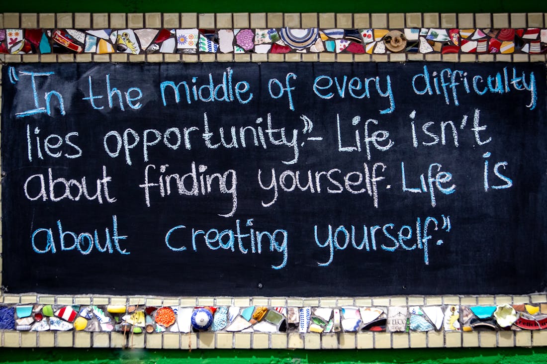 Curating a Minimalist Lifestyle for Enhanced Well-being Image 3