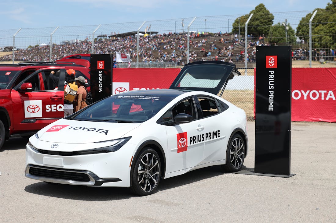 Automotive Advances: Driving Towards a Sustainable Future Image 2