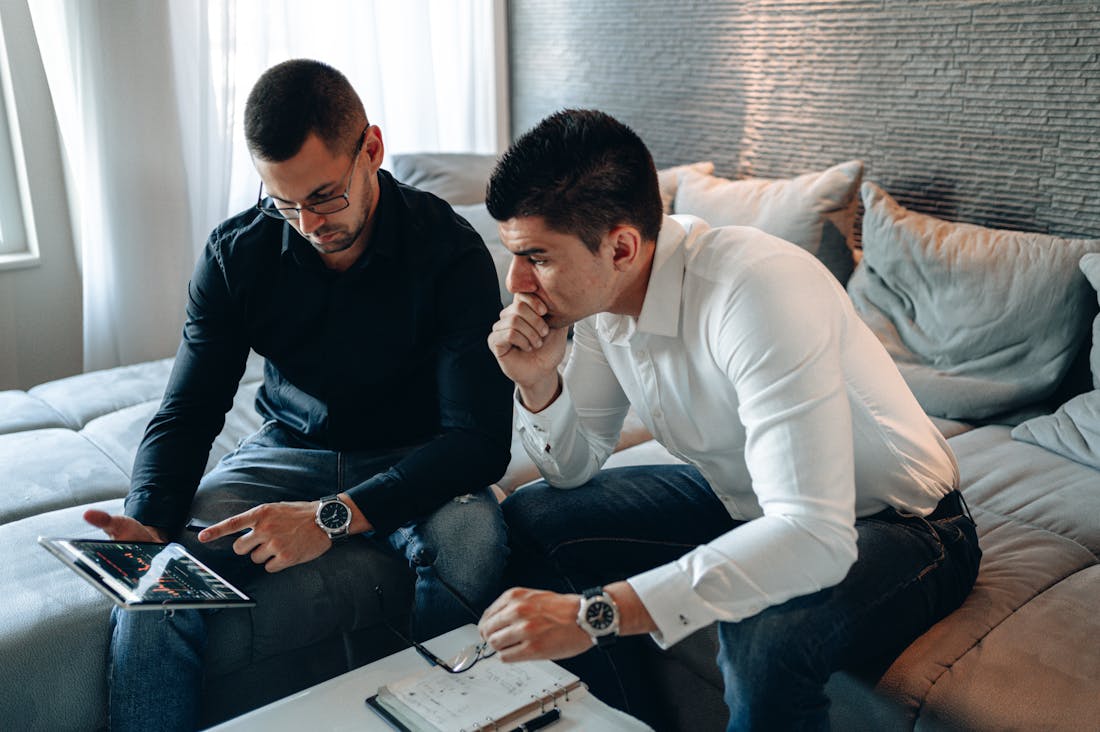 Effective Personal Finance Tips for Young Professionals Image 2