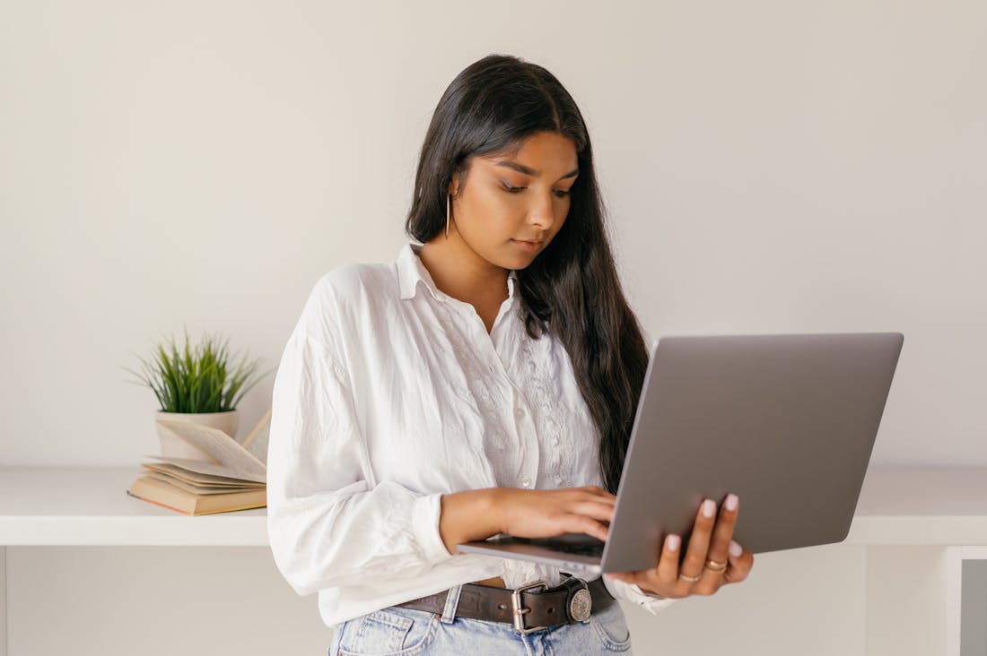 Finding Balance: Remote Work-Life Harmony in a Digital World Image 1