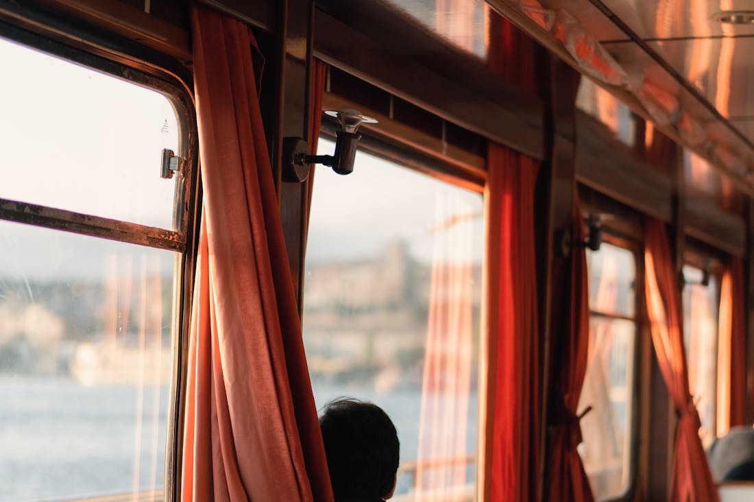 Smart Strategies for Sustainable Travel on a Budget Image 2