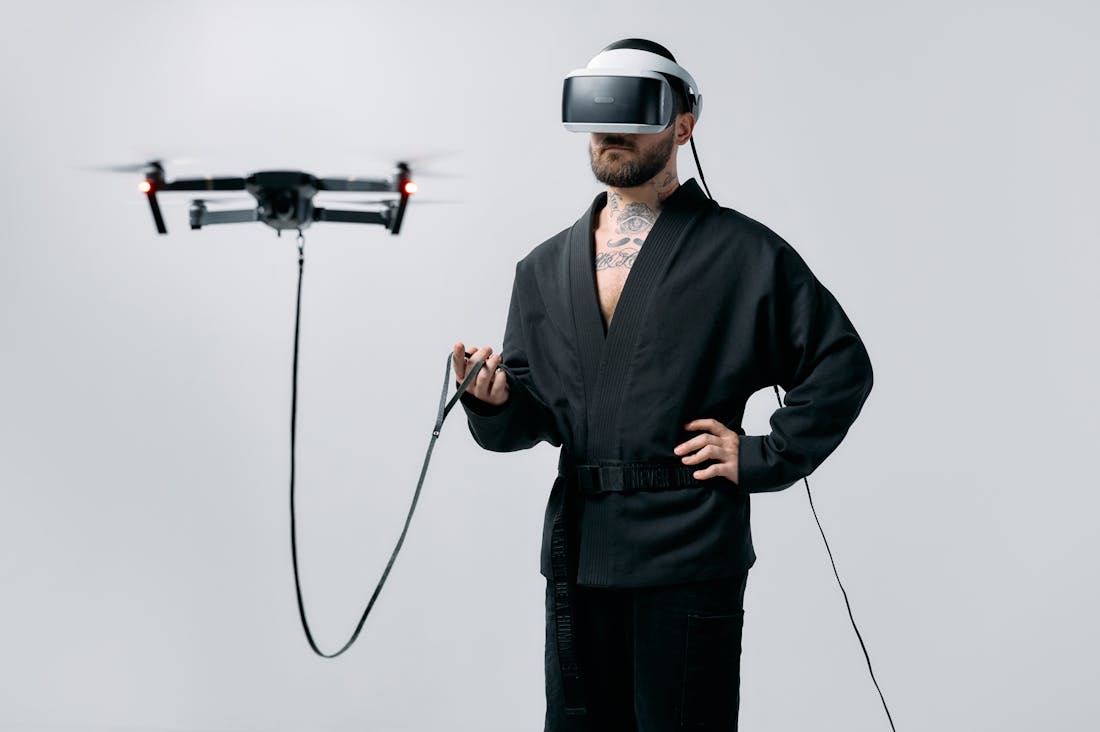 Innovative Tech Trends Reshaping the Future of Daily Living Image 2