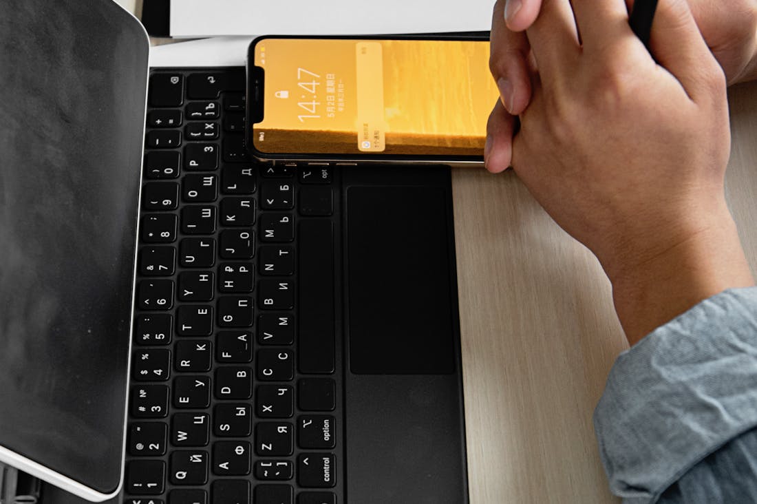 Innovative Tech Gadgets That Enhance Everyday Living and Productivity Image 3
