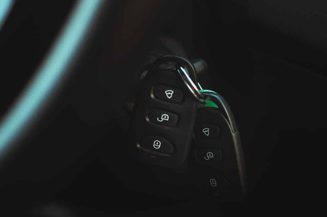 Latest Trends in Auto Technology Reshaping the Driving Experience Image 1