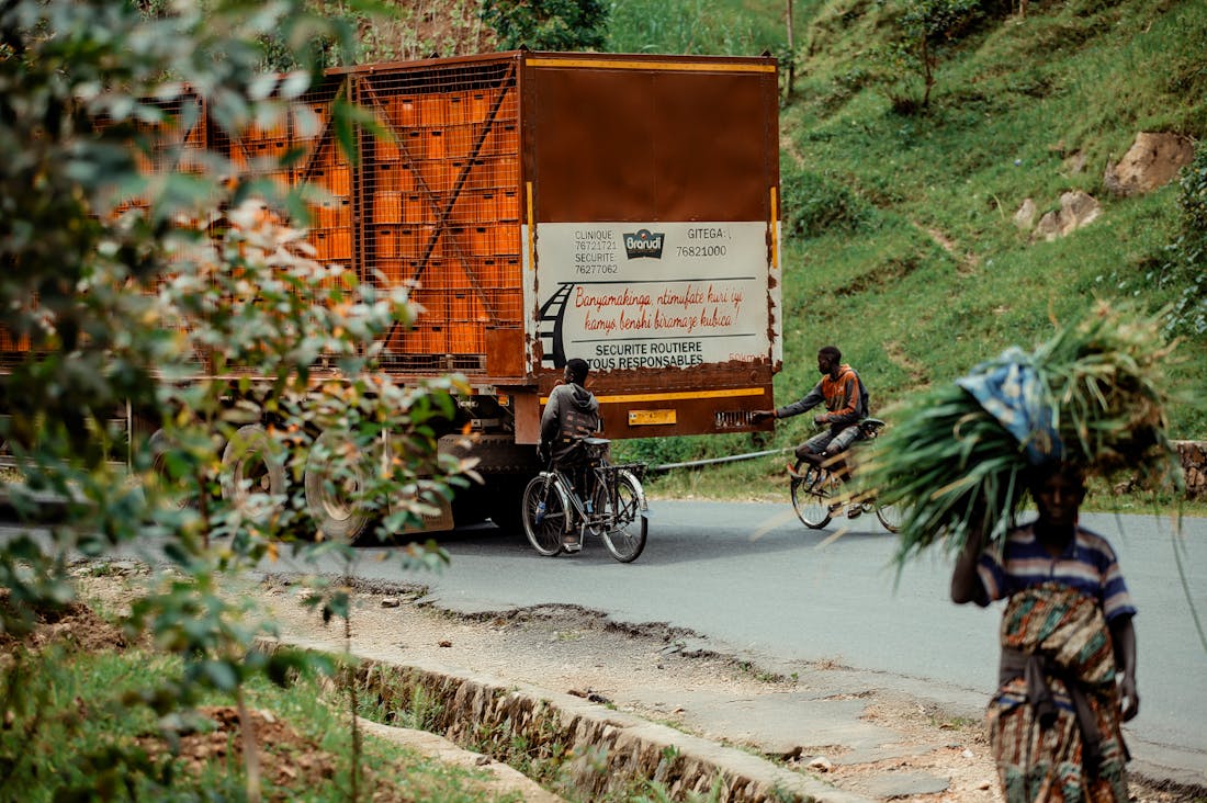 Sustainable Travel: Reducing Your Footprint While Adventuring Image 3