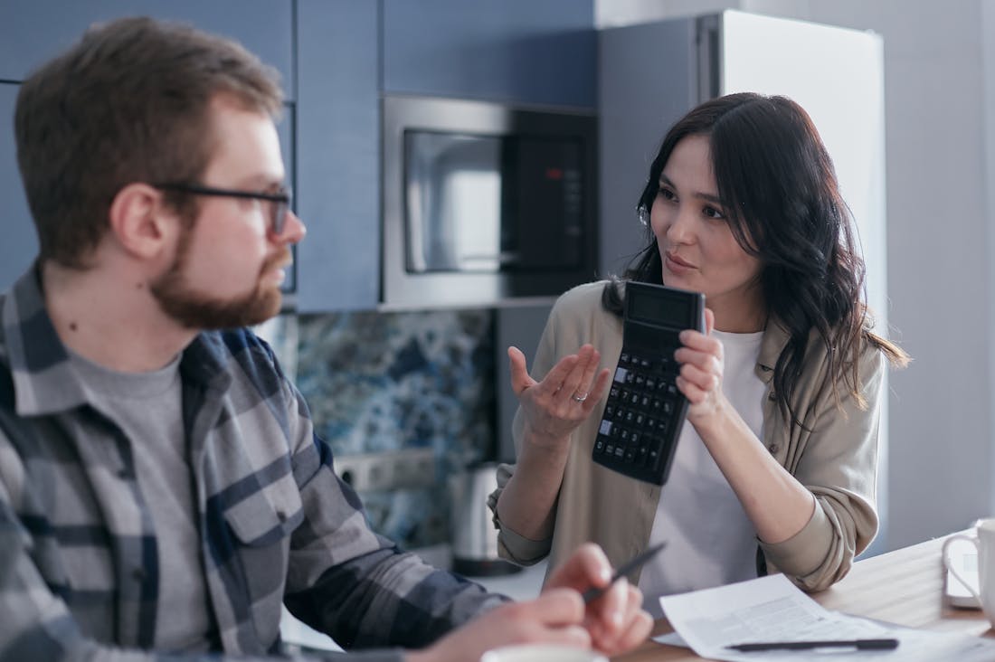 Effective Personal Finance Tips for a Secure Future Image 3