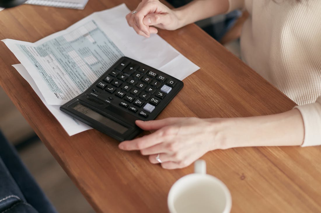Smart Finance Tips for Preparing Your Future Self Image 3