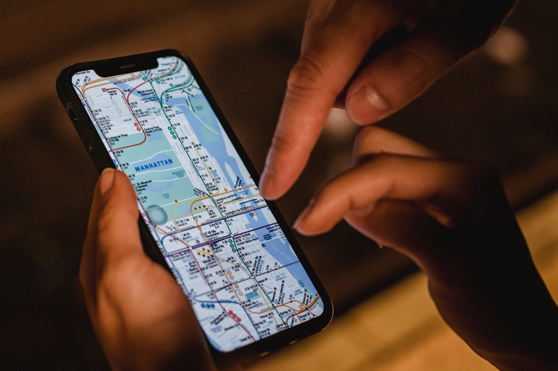Transforming Your Travel Experience with Smart Tech Gadgets Image 2