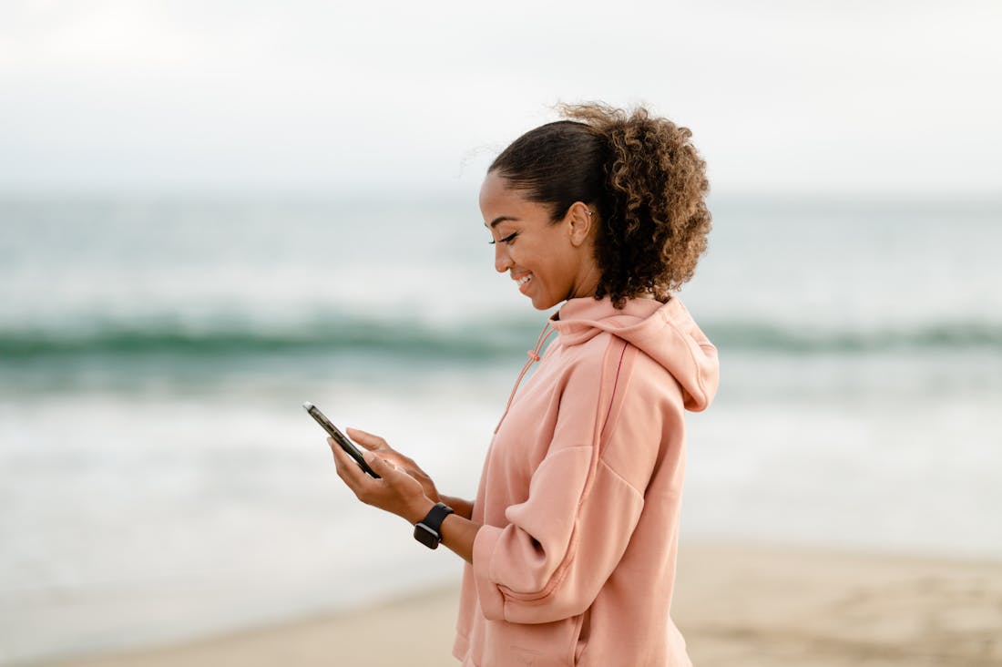 Enhance Your Lifestyle with Modern Tech Devices for Everyday Convenience Image 3