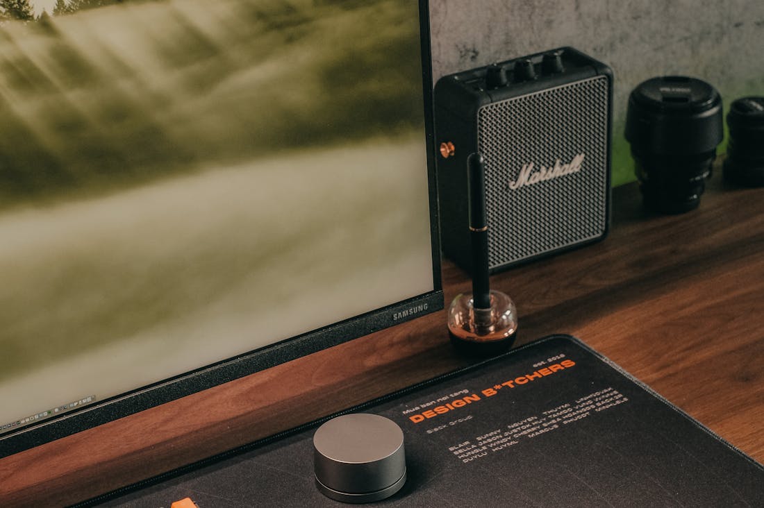 Revolutionizing Your Home Office with Ergonomics and Technology Image 2