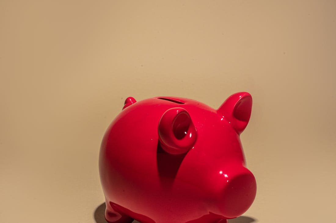 Smart Financial Habits Everyone Should Incorporate into Their Lives Image 1
