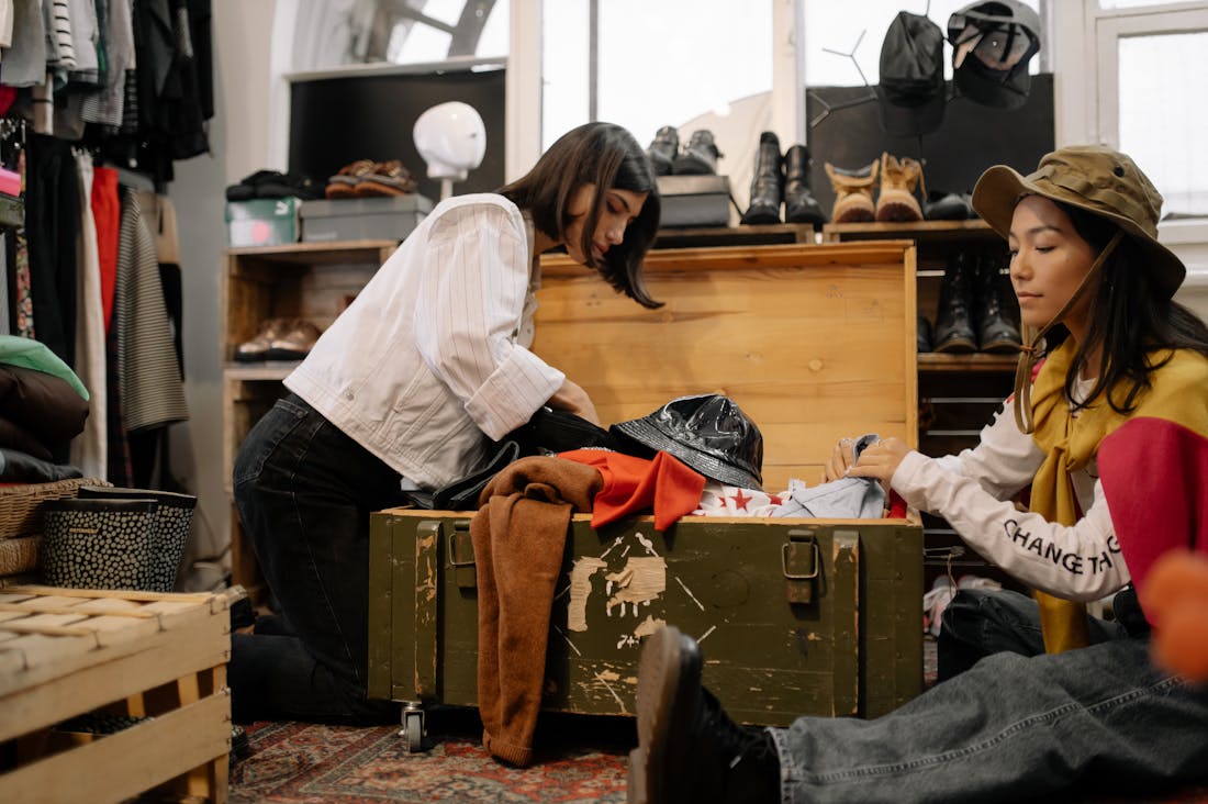 Transforming Travel Experiences with Sustainable Practices and Local Insights Image 1