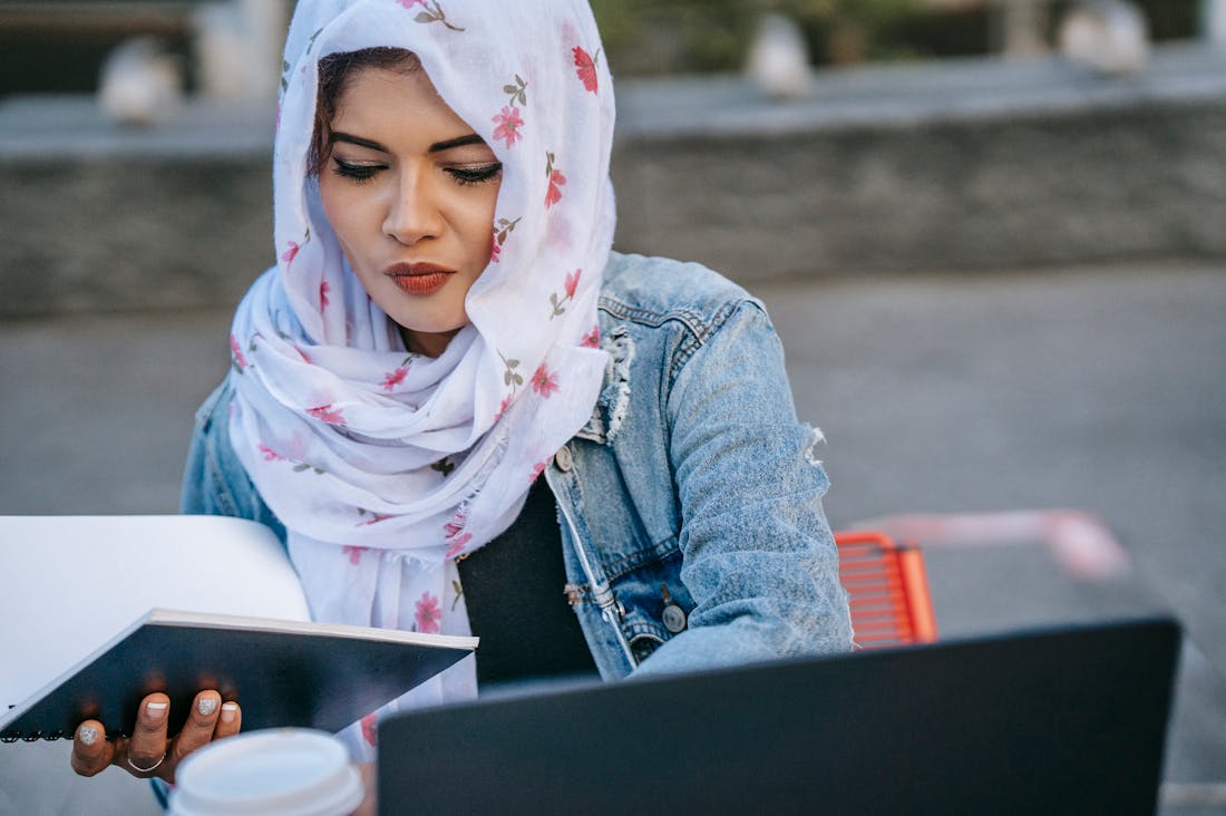 Navigating the Future of Work: Effective Strategies for Remote Team Collaboration Image 1