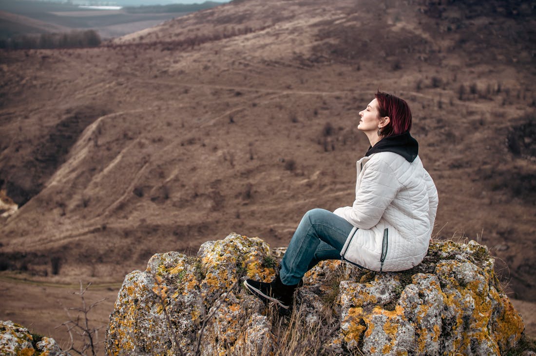 The Art of Mindful Travel: Embracing Experiences and Cultures Beyond Sightseeing