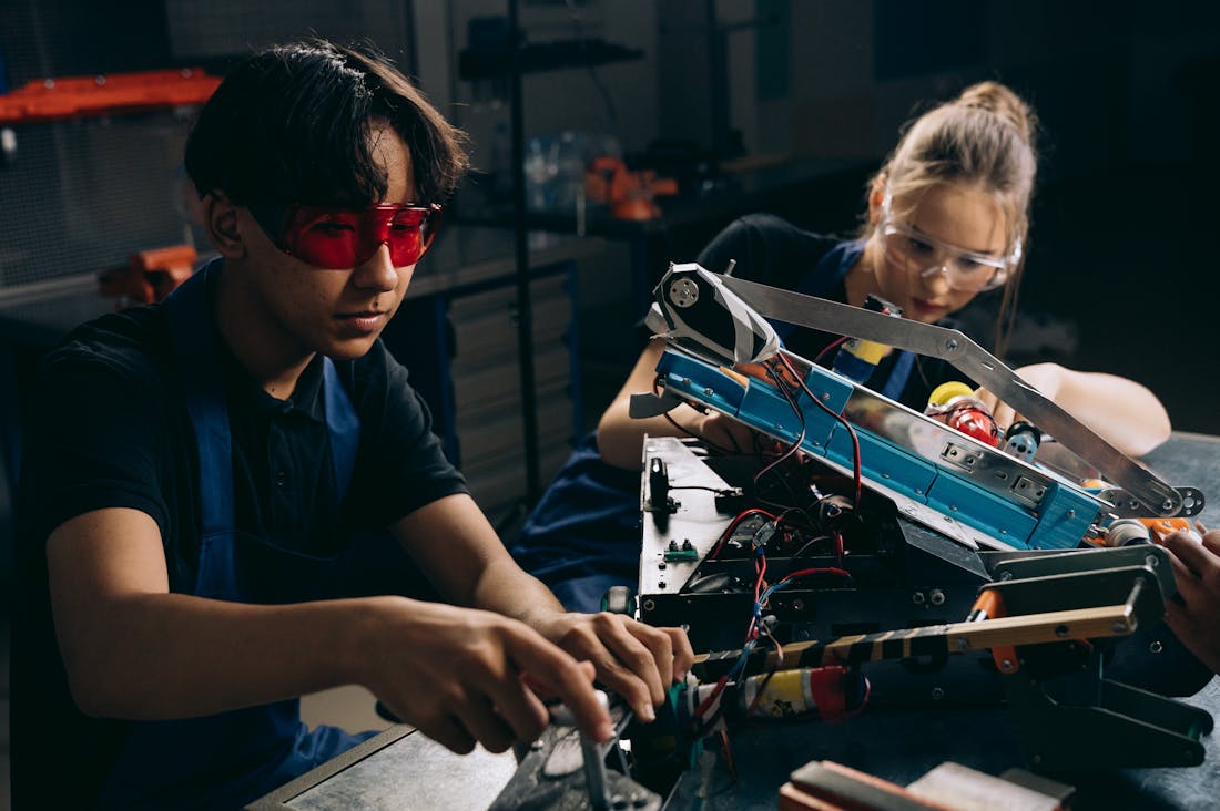 Innovations Shaping Future Tech Trends and Their Impact on Daily Life Image 1