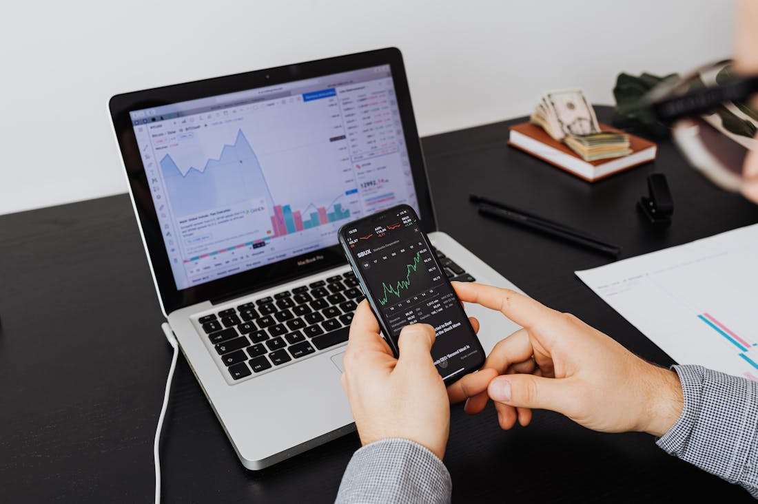 Profitable Strategies for Managing Personal Wealth in an Uncertain Economy Image 2