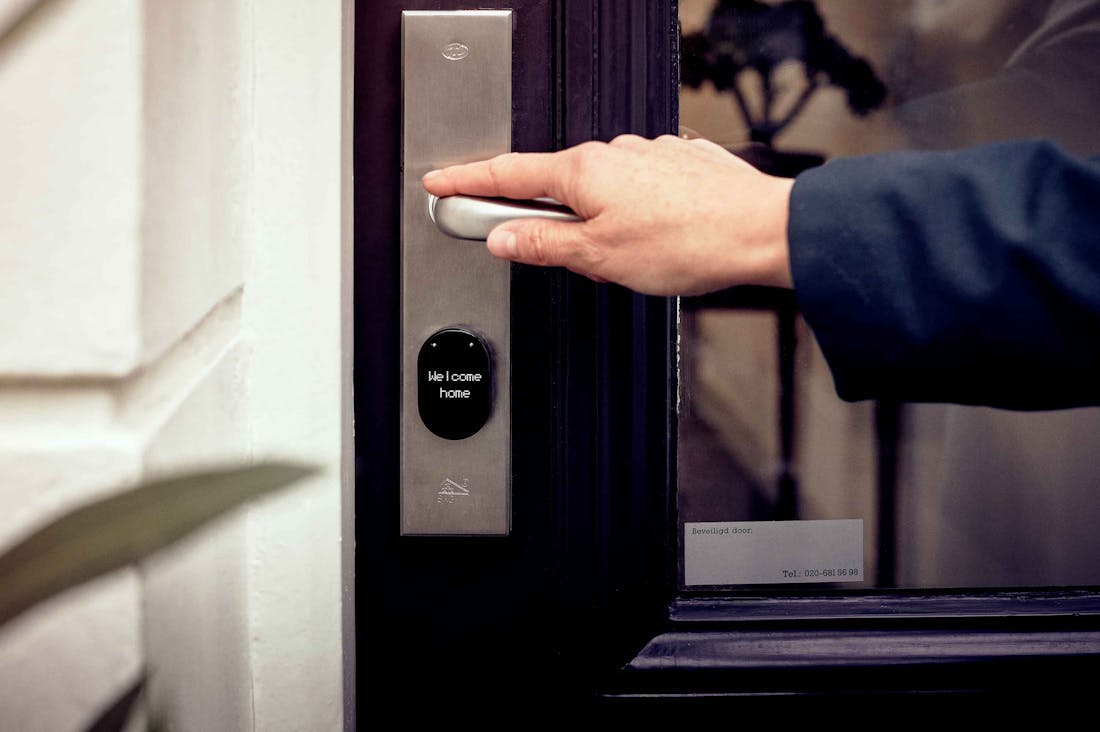Tech Innovations Shaping Our Everyday Lives: The Influence of Smart Devices Image 1