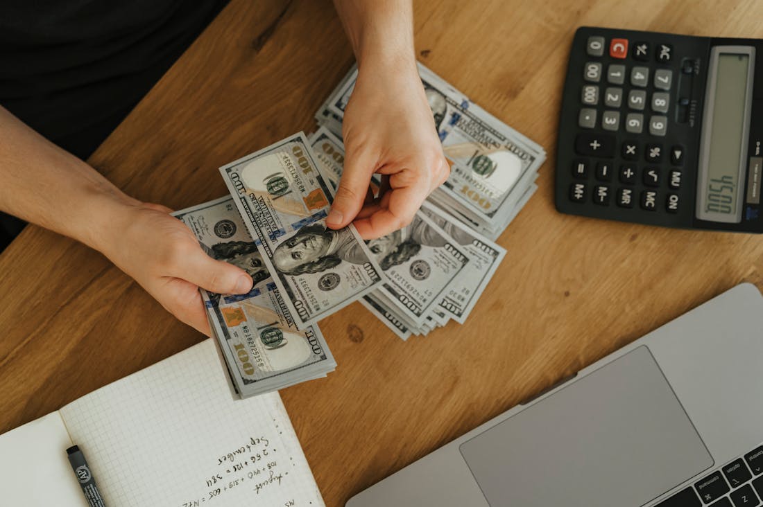 Financial Savvy: Tips for Smart Spending and Saving Image 2