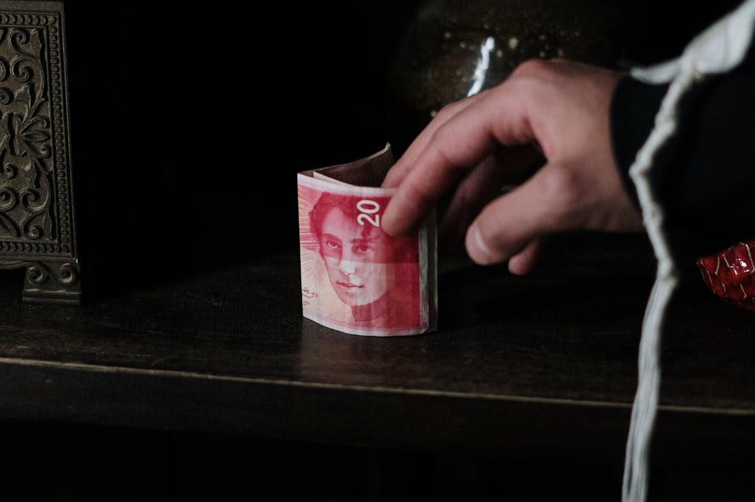 Smart Investment Strategies to Maximize Your Savings Image 2