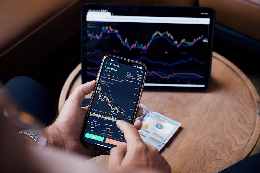 Strategies for Building Financial Security in Uncertain Times Image 2
