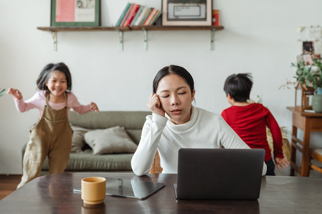 Tech and Lifestyle: Impacting Daily Living with Smart Innovations Image 3