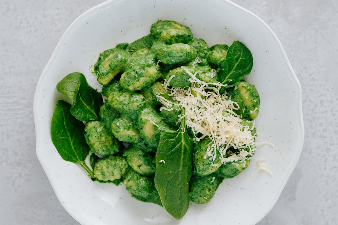 Healthy Cooking Hacks for a Busy Lifestyle: Quick Meals and Tips Image 3