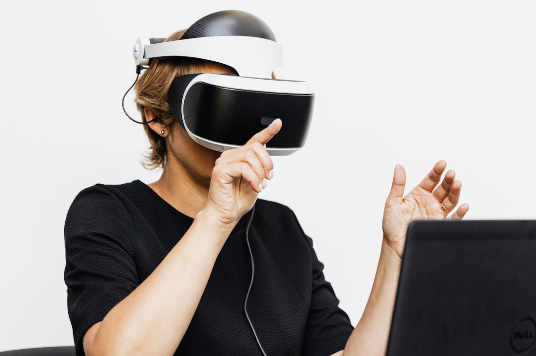 Innovative Tech Trends That Will Shape Travel in the Next Decade Image 2