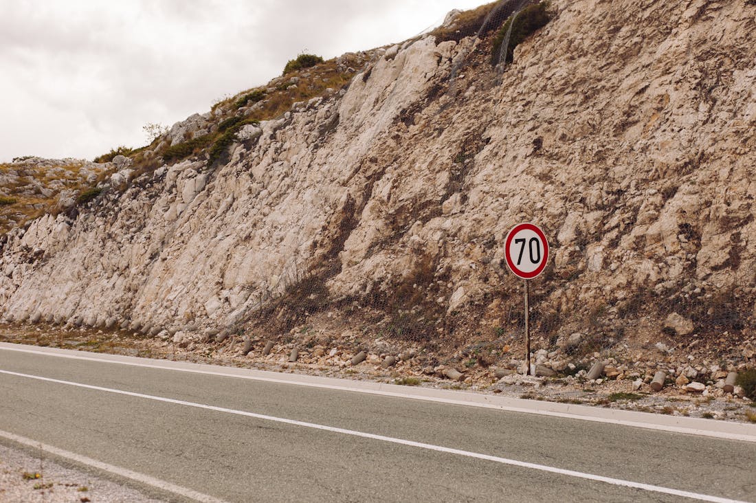Innovative Automotive Trends Shaping Today's Driving Experience Image 2
