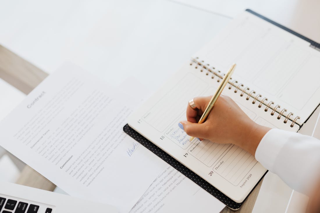 Must-Have Tech Gadgets for Enhancing Daily Productivity Image 2