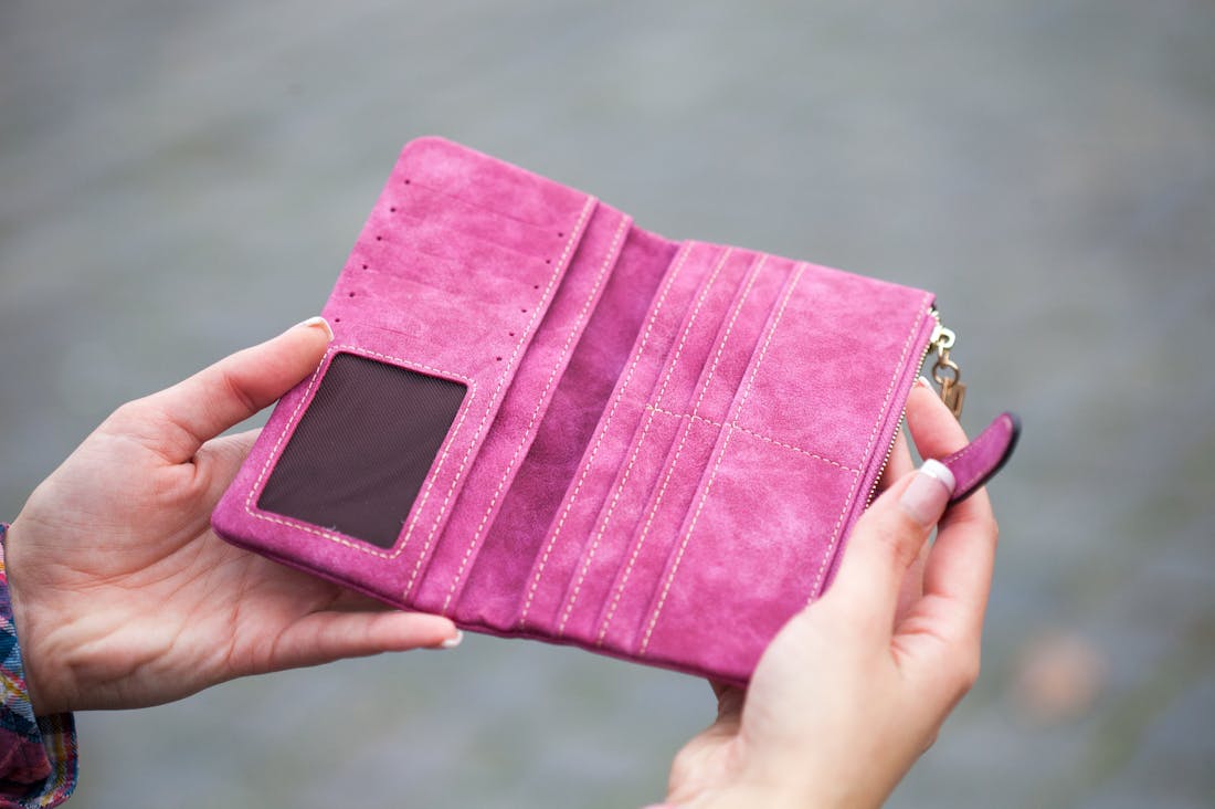 Embracing Minimalism: How a Simple Lifestyle Can Enhance Your Well-Being Image 2