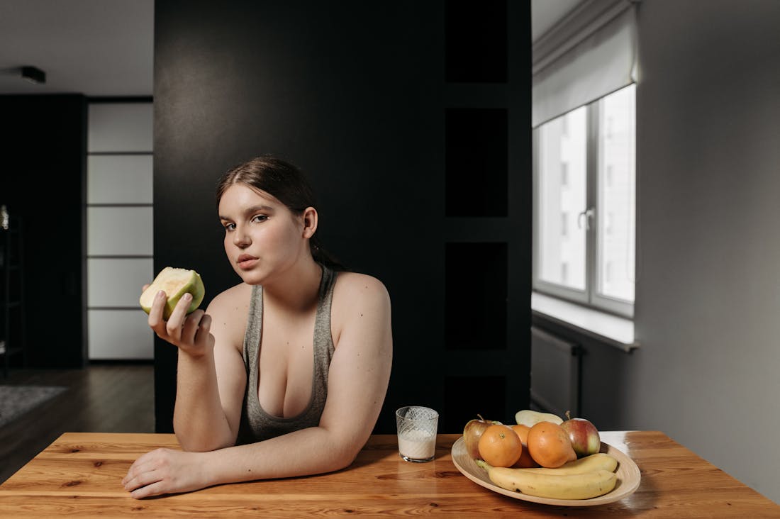 Boosting Wellness Through Mindful Eating: Practical Tips for a Healthier Lifestyle Image 2