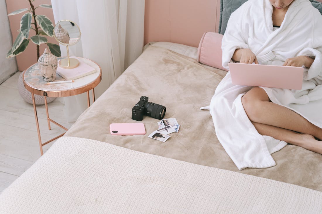 Impactful Tech Gadgets Revolutionizing Modern Travel Experiences Image 3