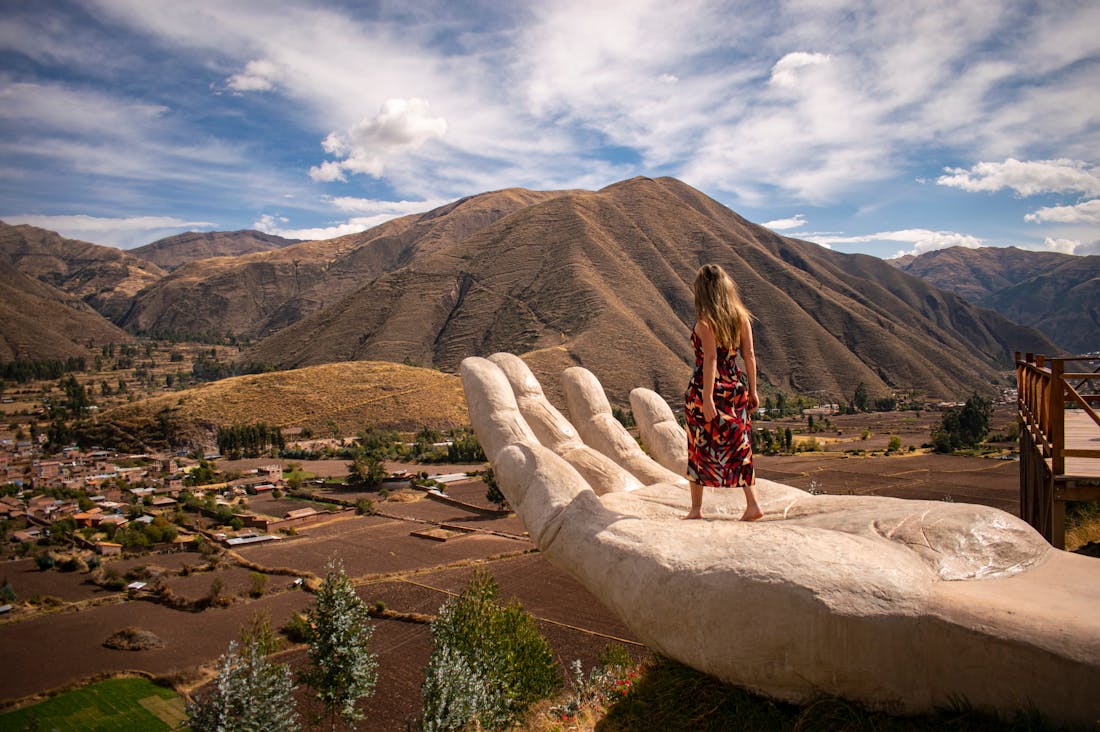 Innovative Travel Tips to Maximize Your Experience Without Breaking the Bank Image 2