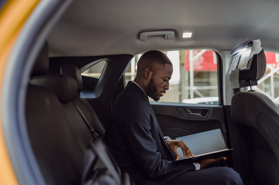 Navigating the Future of Auto Technology: Innovations That Will Change the Way You Drive Image 2