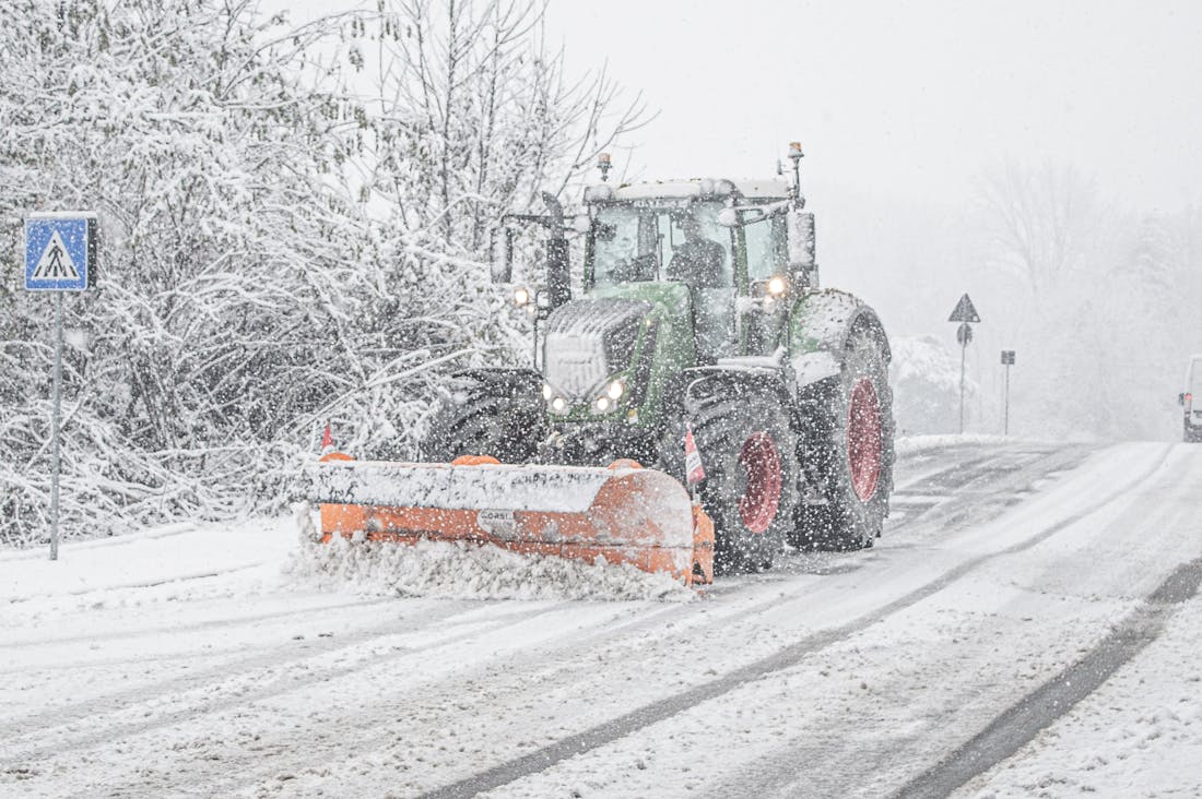 Essential Maintenance Tips for Keeping Your Vehicle Running Smoothly Year-Round Image 2
