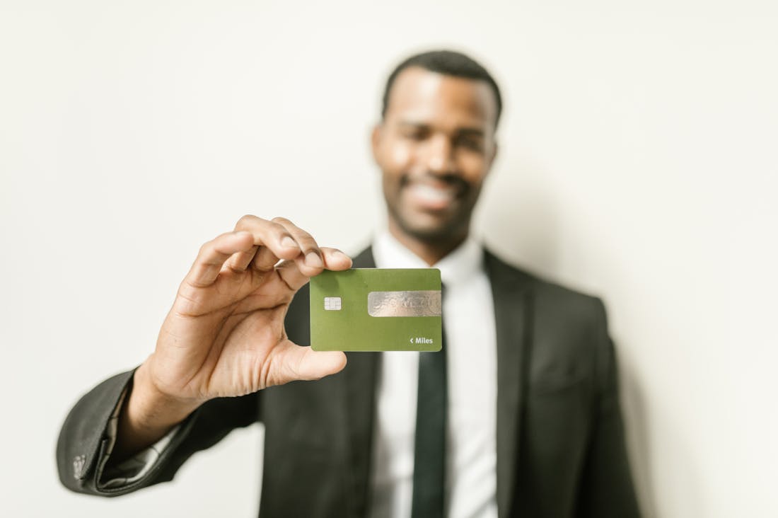 Essential Money Skills for Young Adults: Building a Strong Financial Future Image 2