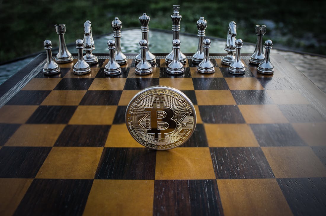 Key Strategies for Investing in Today's Dynamic Market Image 1