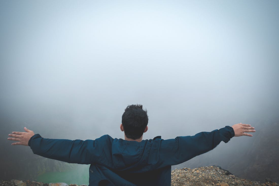 Embracing Minimalism: Simplifying Your Life for Enhanced Clarity and Focus Image 3