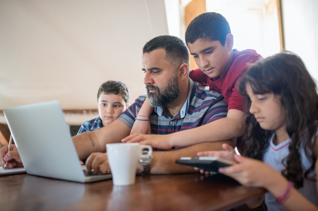 Exploring the Intersection of Technology and Lifestyle: How Innovations Shape Our Daily Lives Image 3