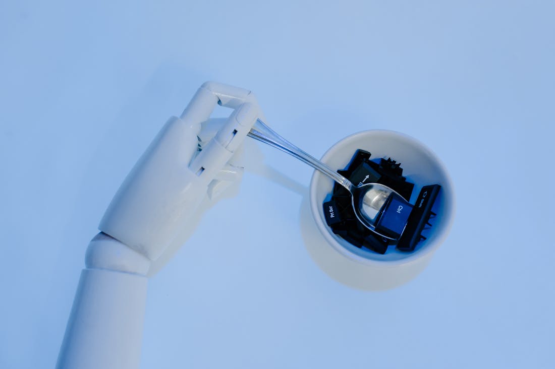 Navigating the Tech Landscape: Essential Skills for Future Careers in Technology Image 1