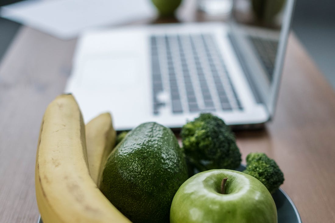 Essential Tips for a Balanced Lifestyle: Health, Travel, and Tech Image 1