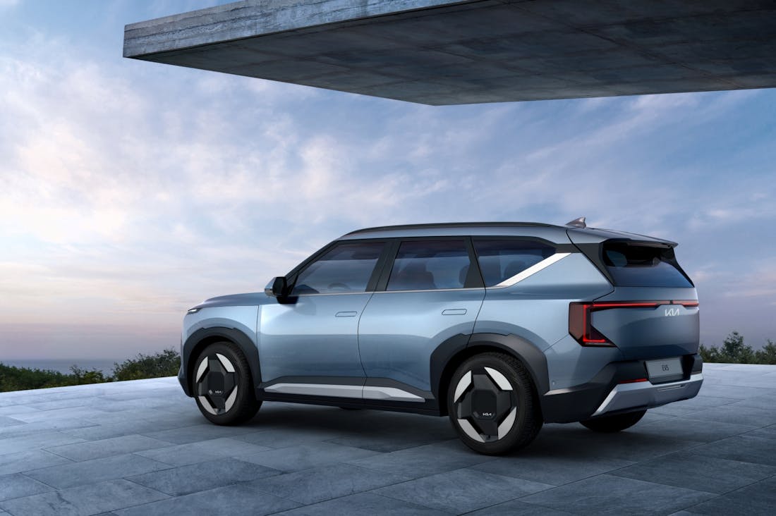 Innovative Automotive Technologies Shaping the Future of Commuting Image 3