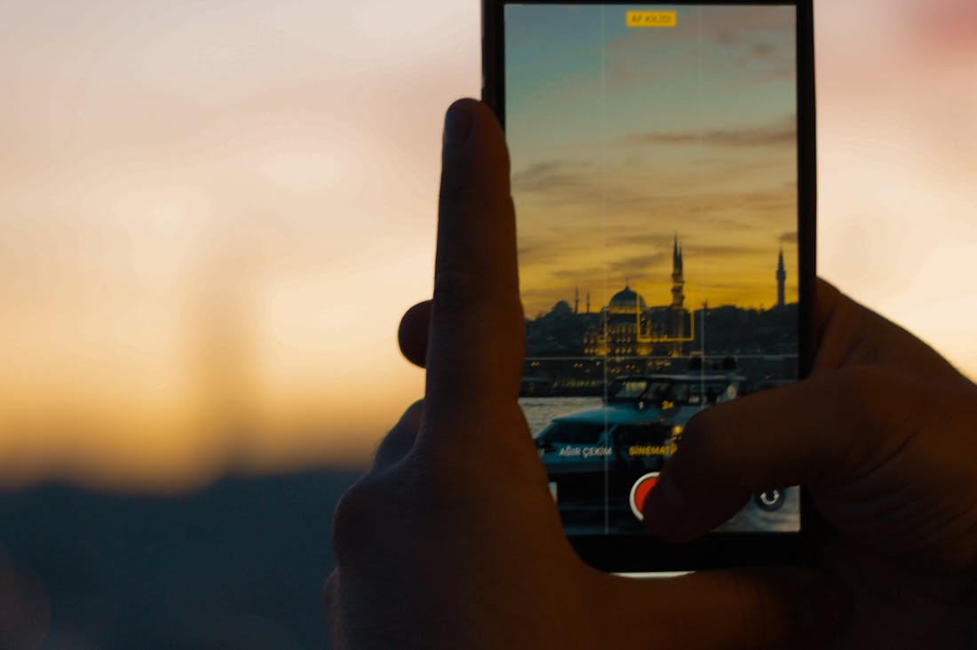 Innovative Travel Hacks That Make Your Journey More Enjoyable Image 3