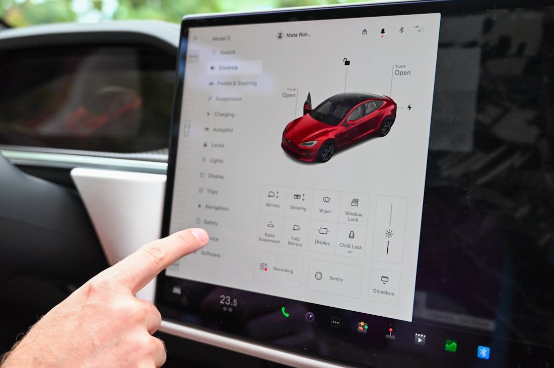 Innovative Auto Technologies Transforming the Driving Experience Today Image 1