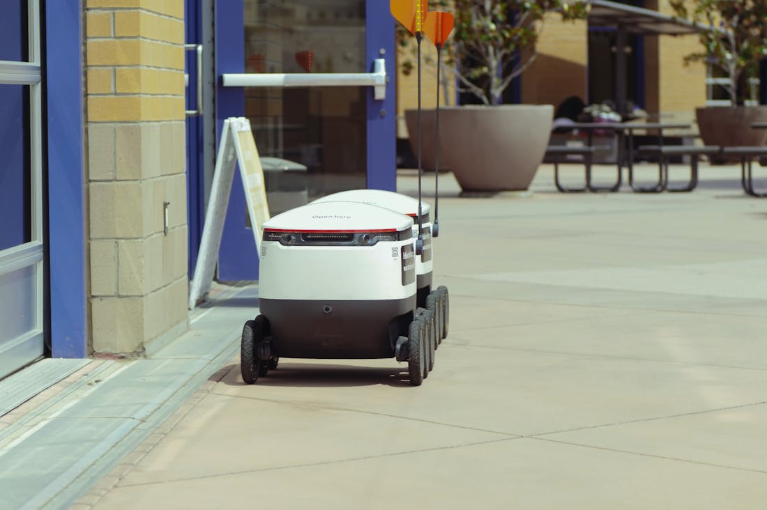 Innovative Auto Technologies Transforming the Driving Experience Today Image 2