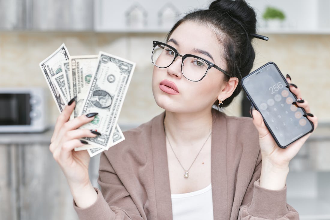 Mastering Financial Literacy: Essential Skills for Economic Empowerment Image 2