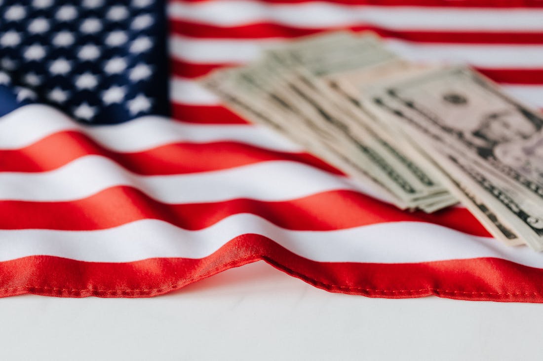 Creative Approaches to Achieving Financial Independence Early in Life Image 2