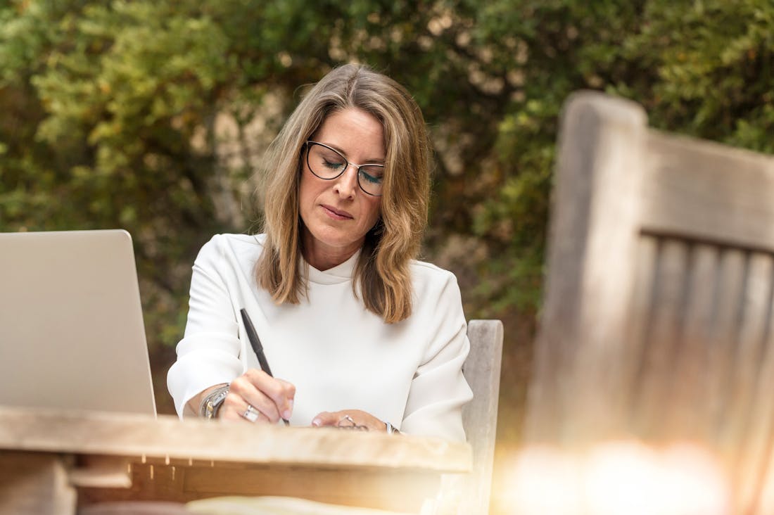 The Intersection of Design and Function: Crafting the Perfect Workspace Image 3